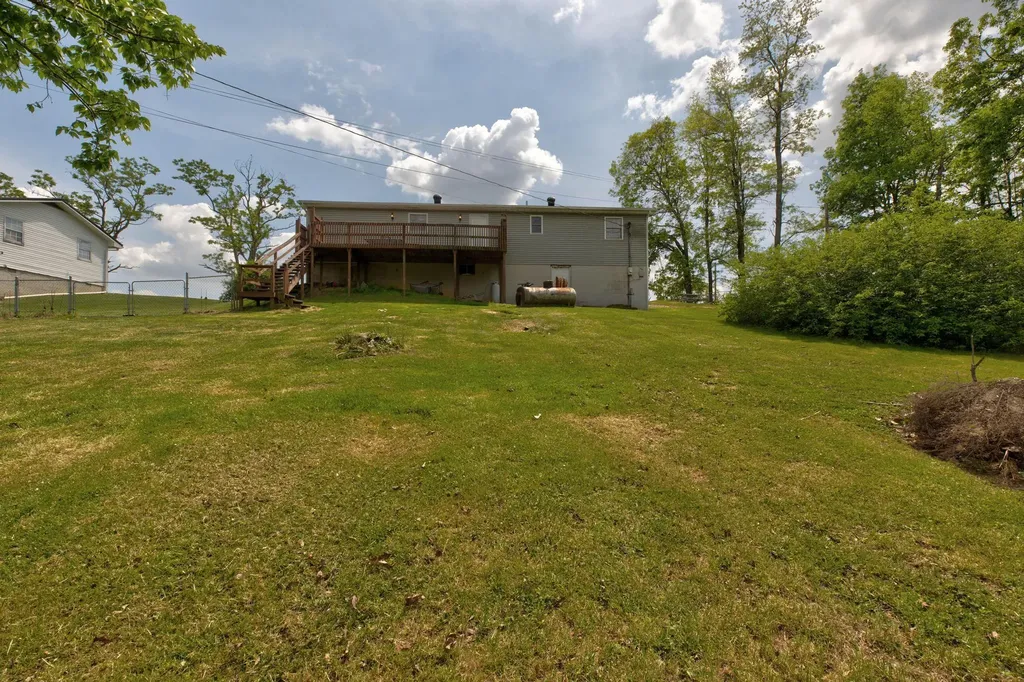 2785 Betty Gap Ridge Road Denniston KY 40316