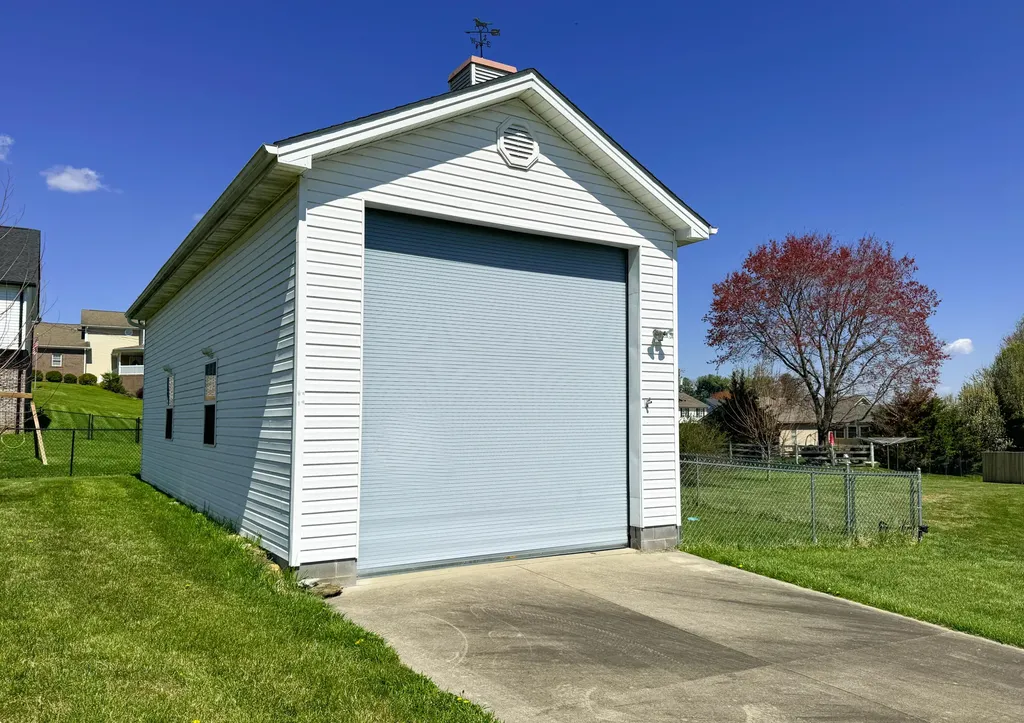 309 Park Lane Science Hill KY 42553