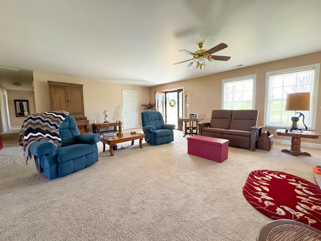 309 Park Lane Science Hill KY 42553
