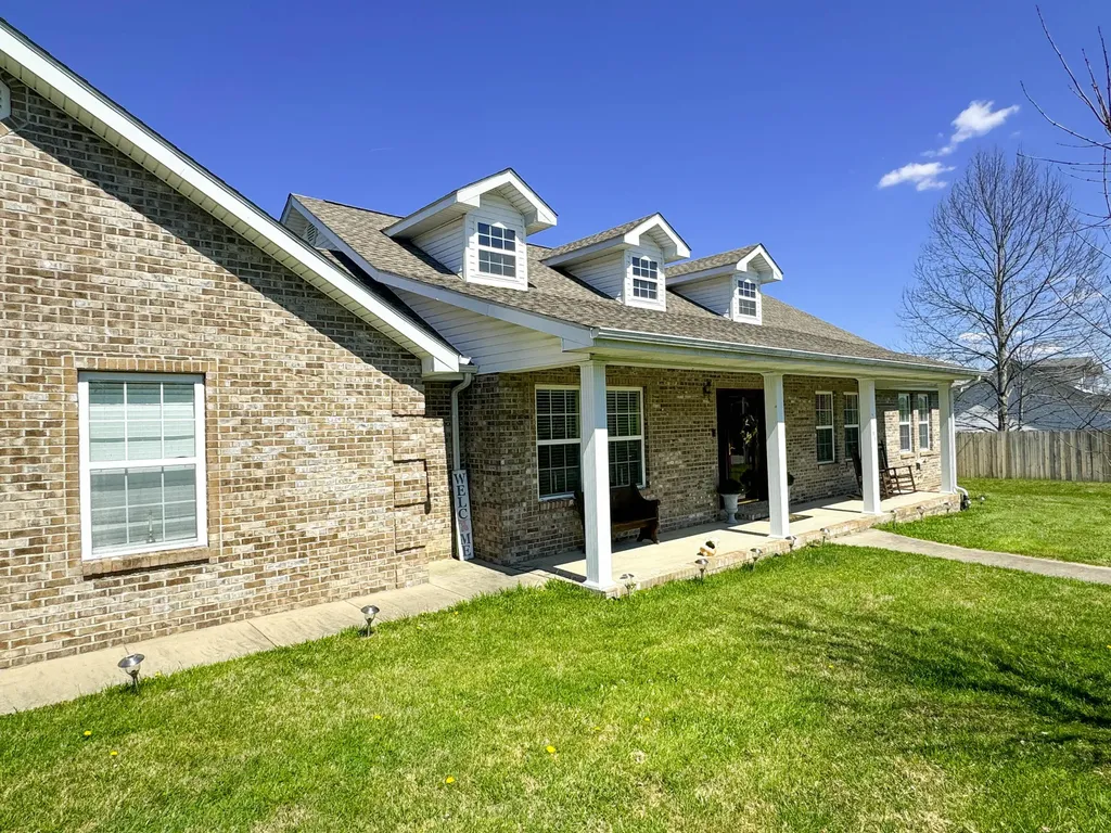 309 Park Lane Science Hill KY 42553