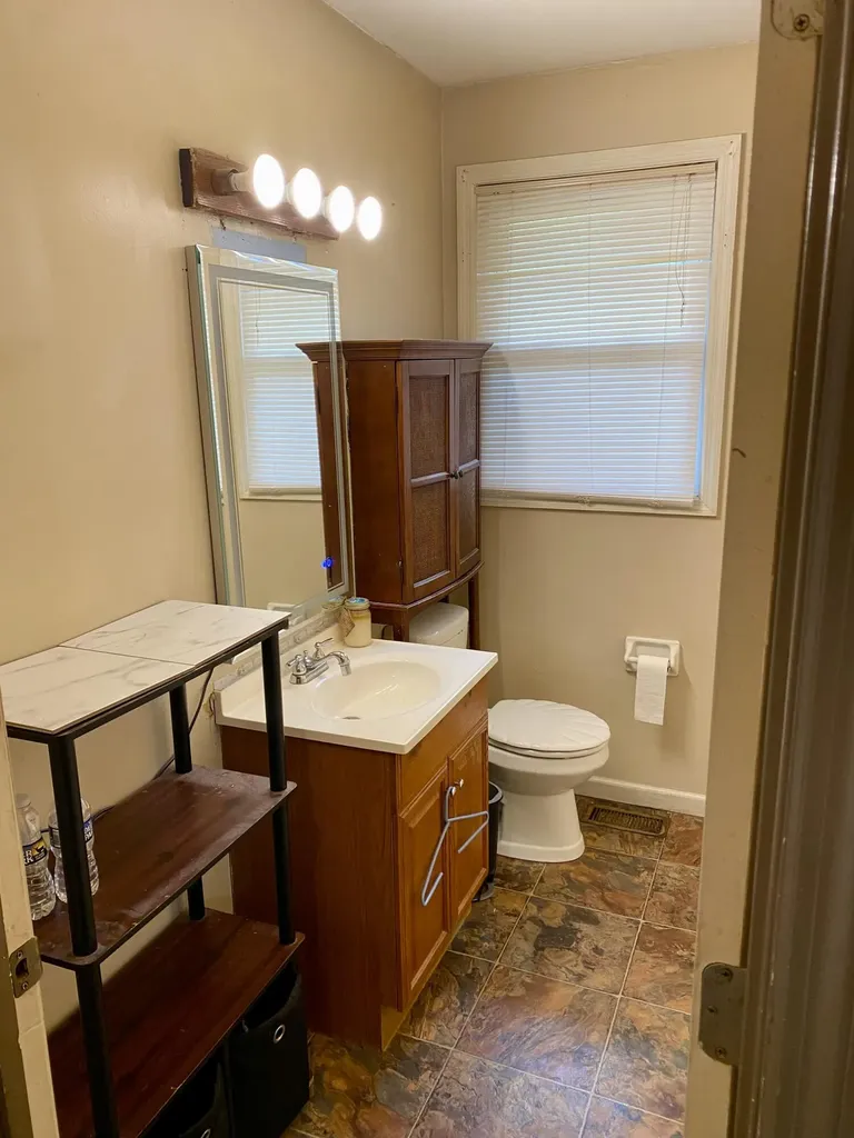 315 E Brown Street Nicholasville KY 40356