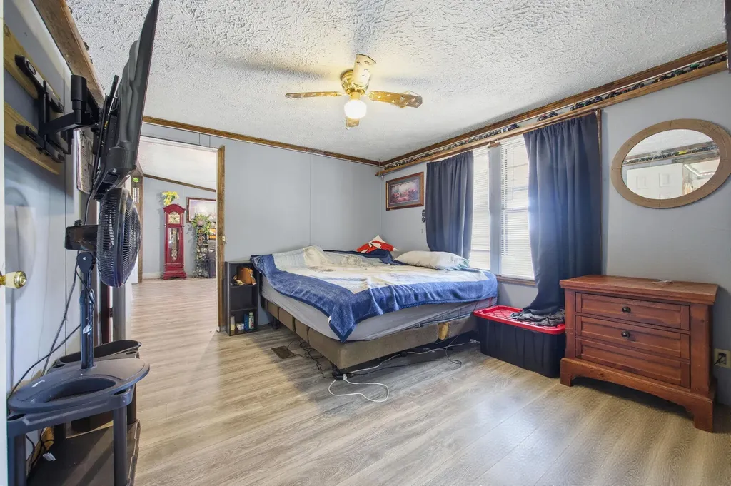 91-95 Shuler Road Clay City KY 40312