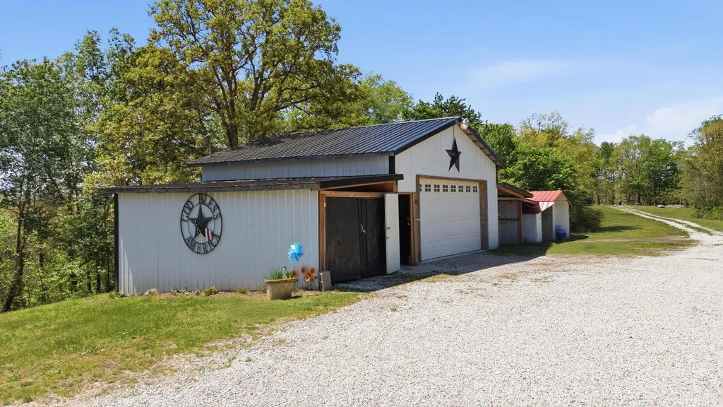 91-95 Shuler Road Clay City KY 40312