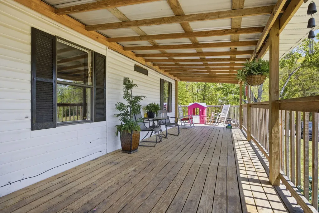 91-95 Shuler Road Clay City KY 40312