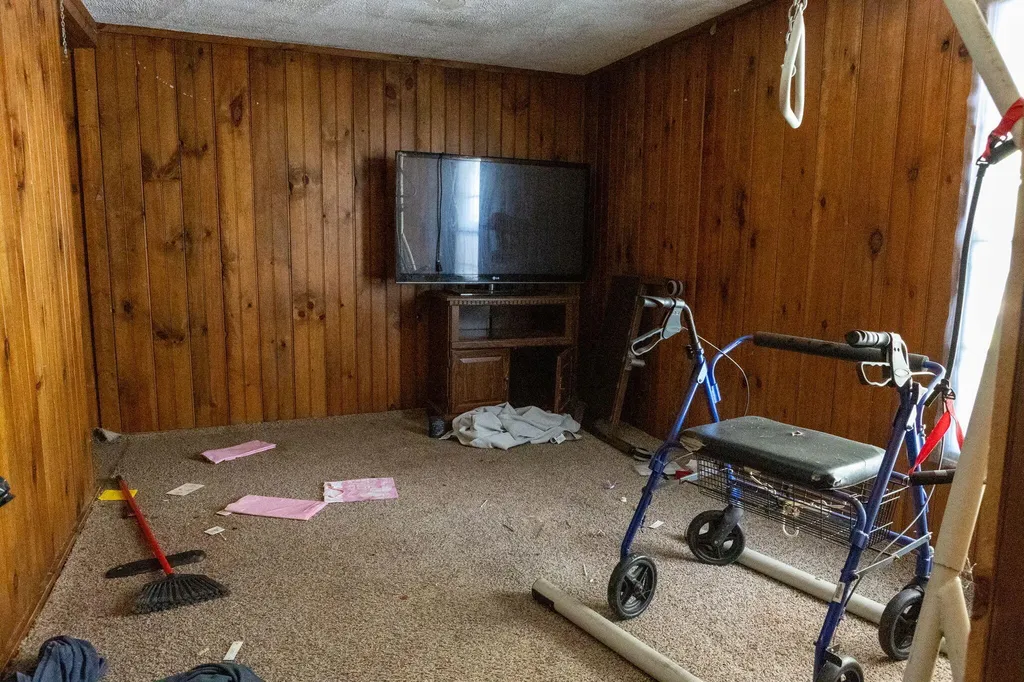 91-95 Shuler Road Clay City KY 40312