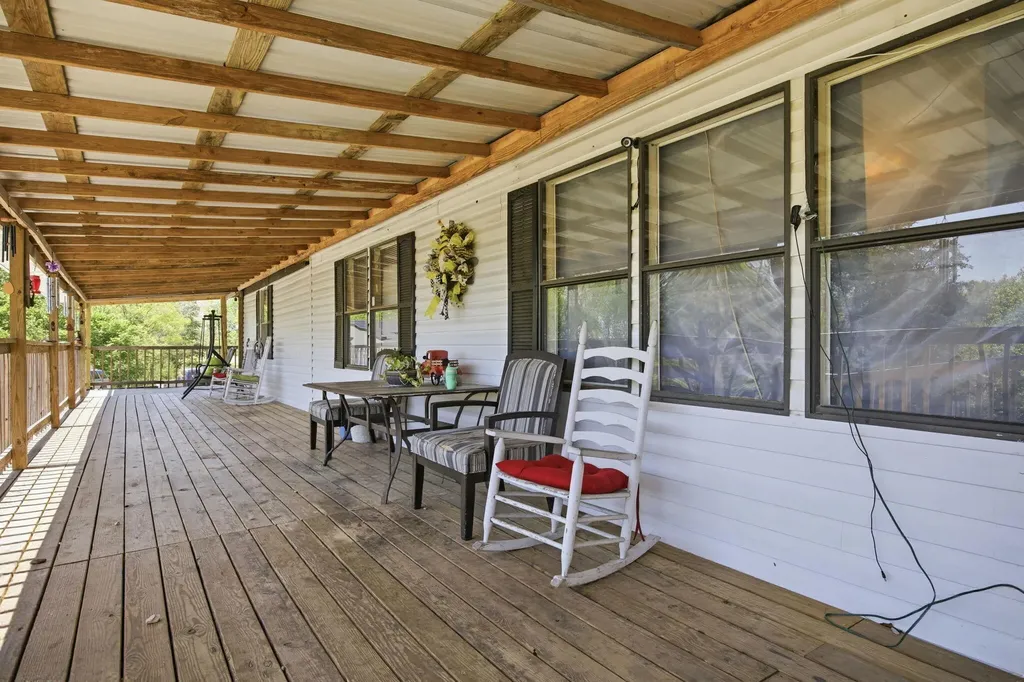 91-95 Shuler Road Clay City KY 40312