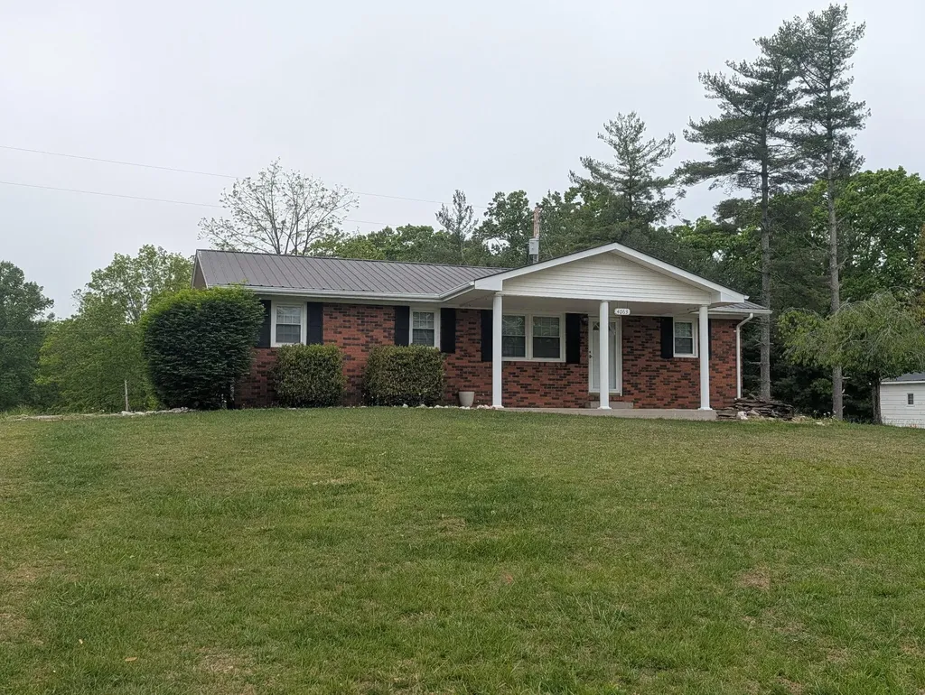 4063 Old Salem Road London KY 40741