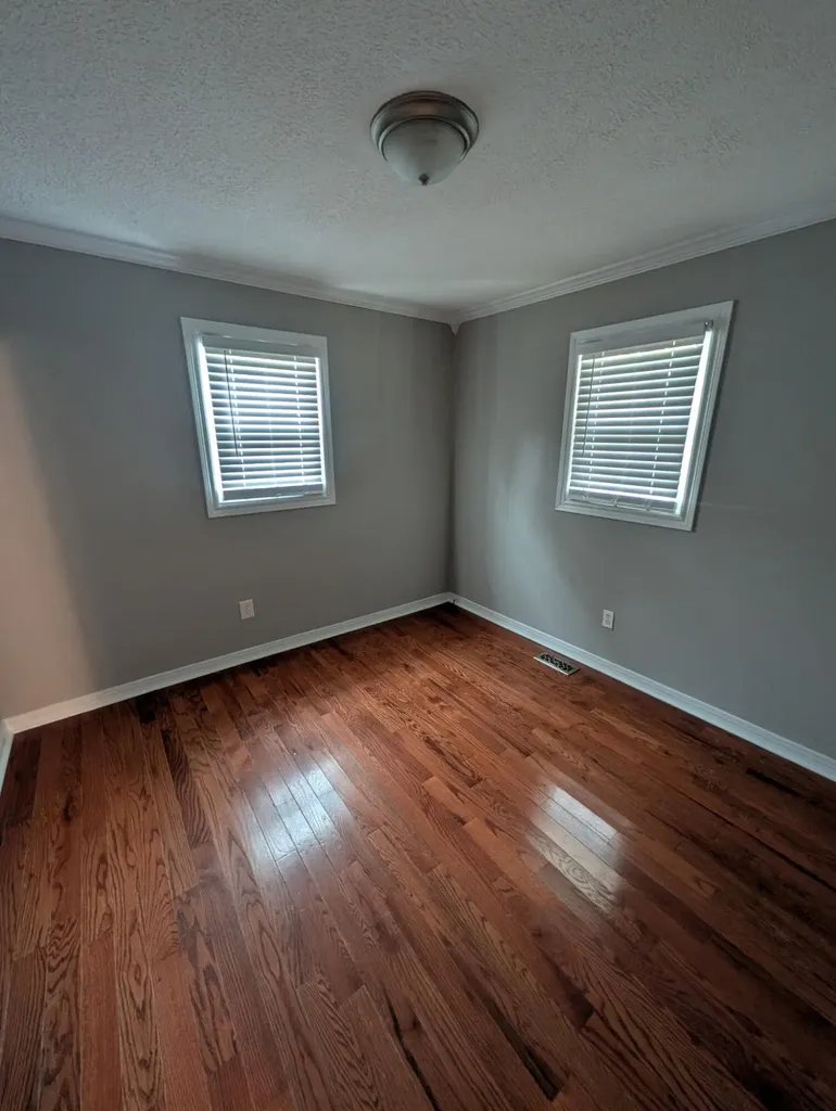 4063 Old Salem Road London KY 40741