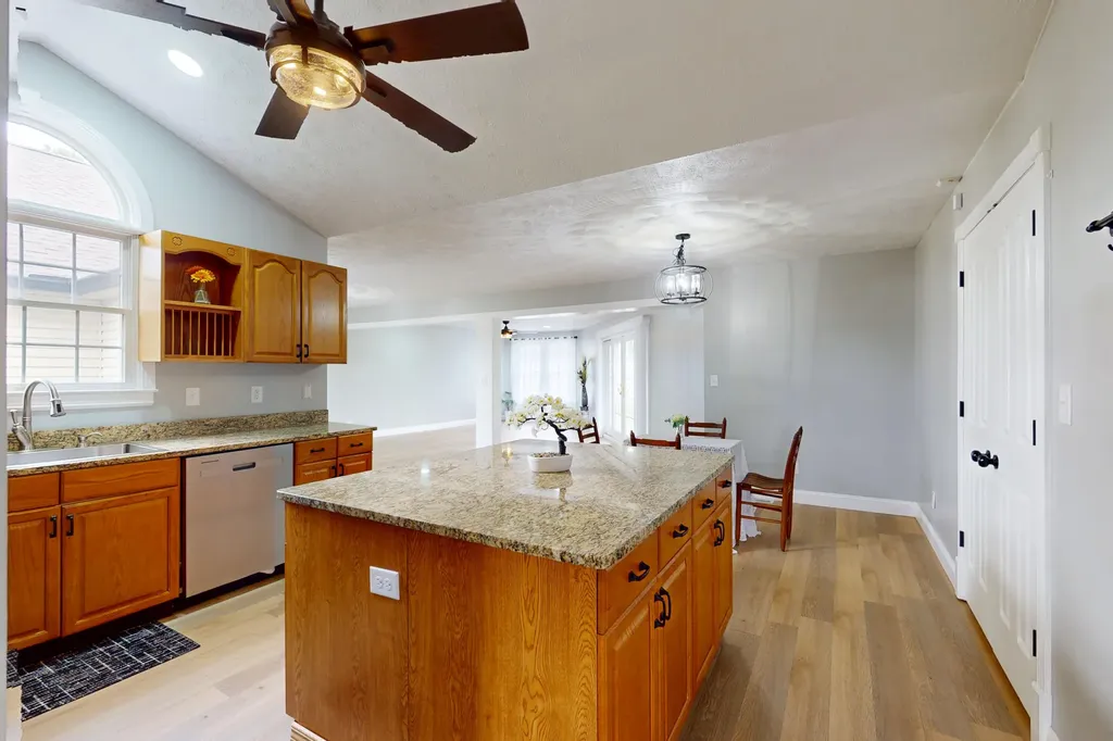 416 Ferry Road Somerset KY 42503