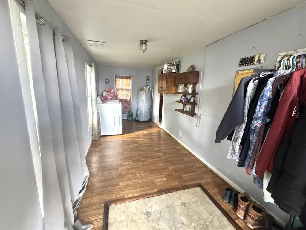 441 Old Hoppertown Road Russell Springs KY 42642