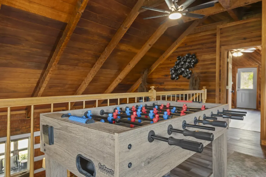 296 Manor House Road Campton KY 41301