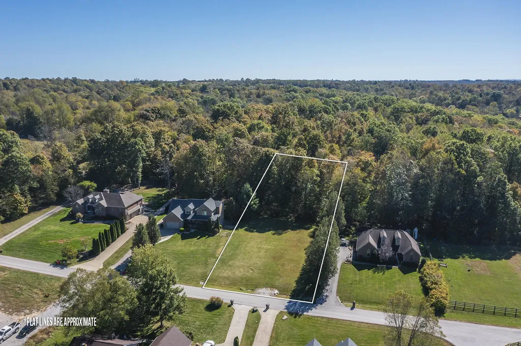 125 Green Sentinel Drive Nicholasville KY 40356