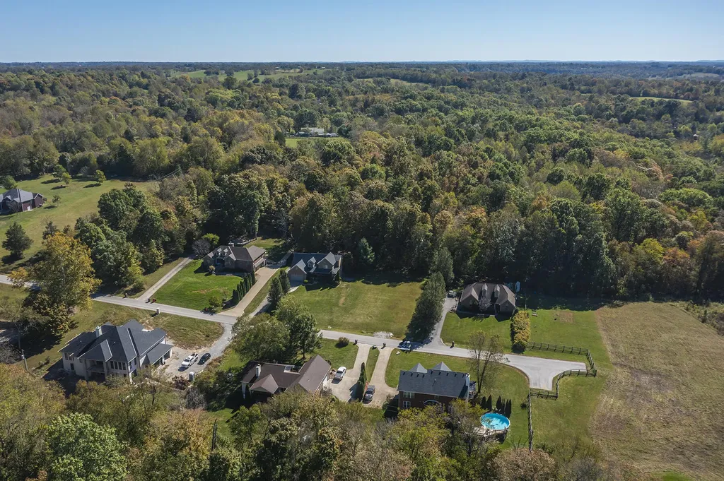 125 Green Sentinel Drive Nicholasville KY 40356
