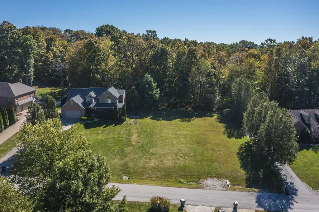 125 Green Sentinel Drive Nicholasville KY 40356