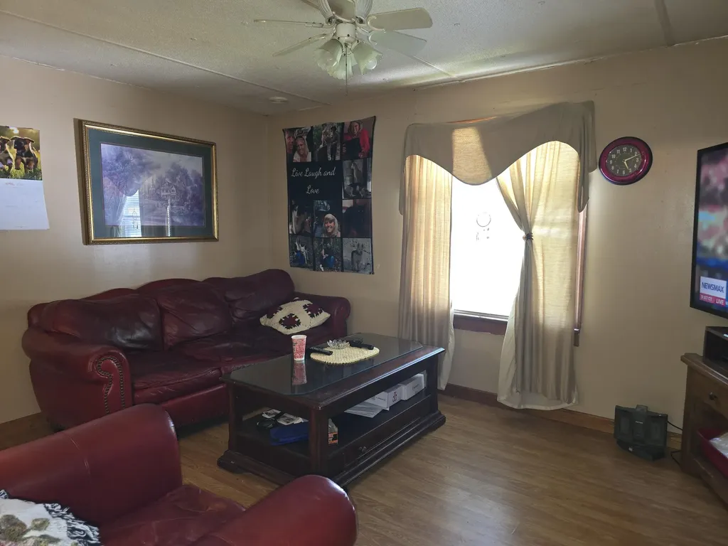 391 Rose Road Pineville KY 40977