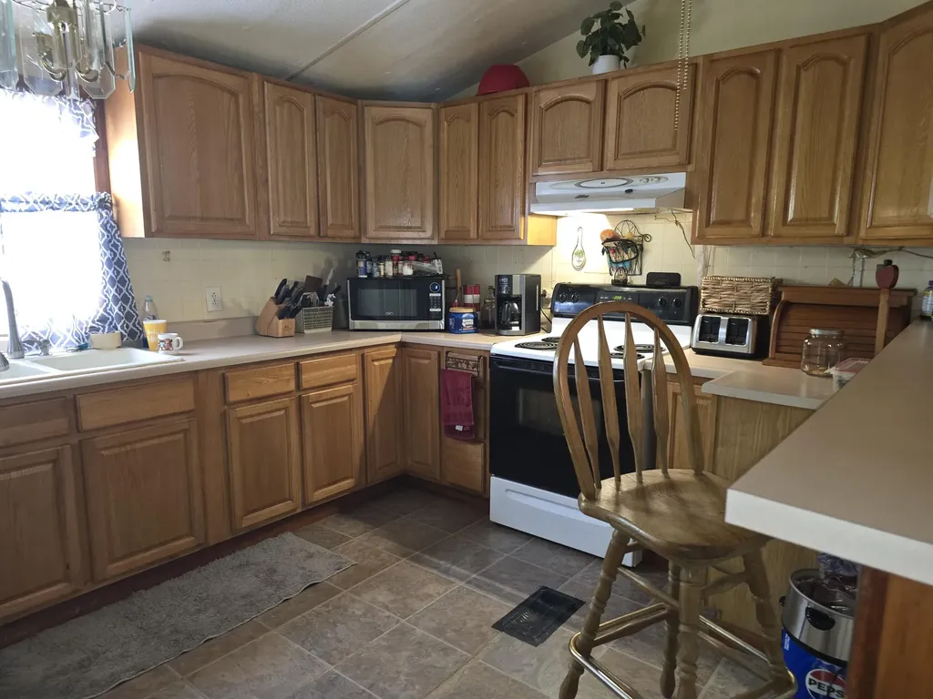 391 Rose Road Pineville KY 40977