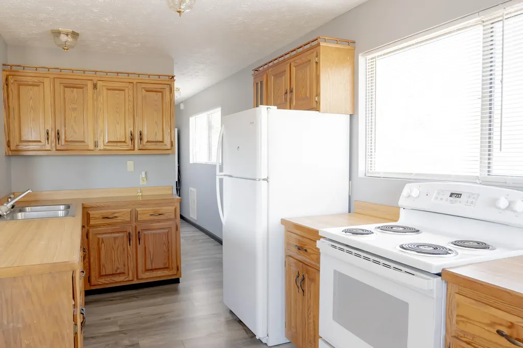 679B Bell Phipps Road Monticello KY 42633