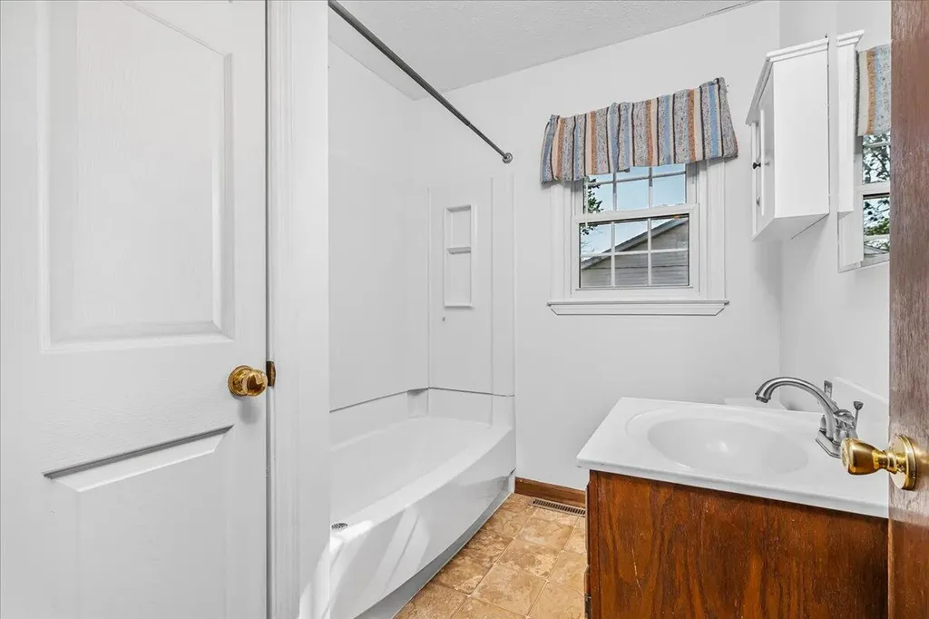 116 Liberty Street Nicholasville KY 40356