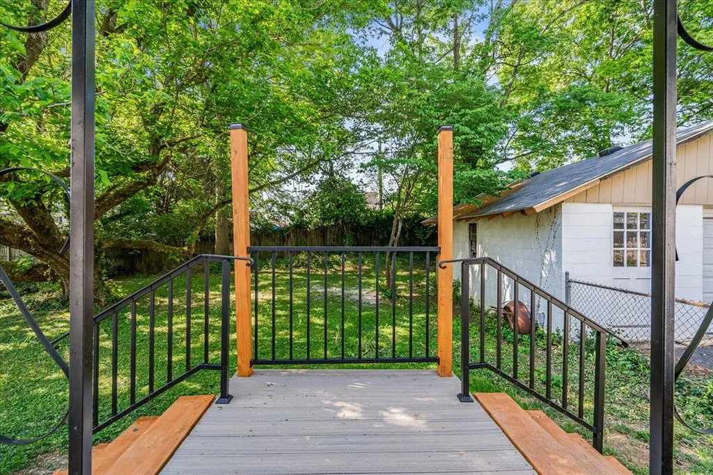 116 Liberty Street Nicholasville KY 40356