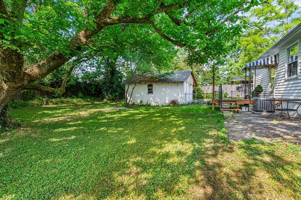 116 Liberty Street Nicholasville KY 40356