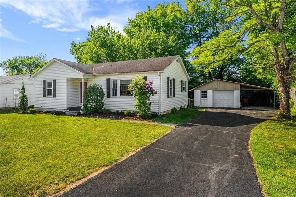 116 Liberty Street Nicholasville KY 40356