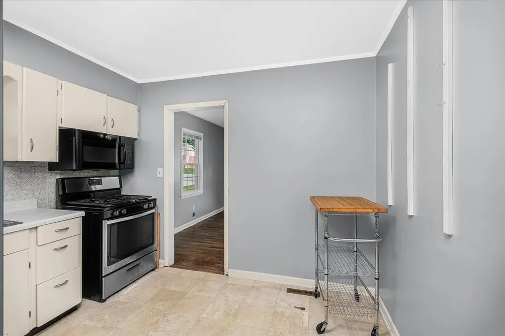 116 Liberty Street Nicholasville KY 40356