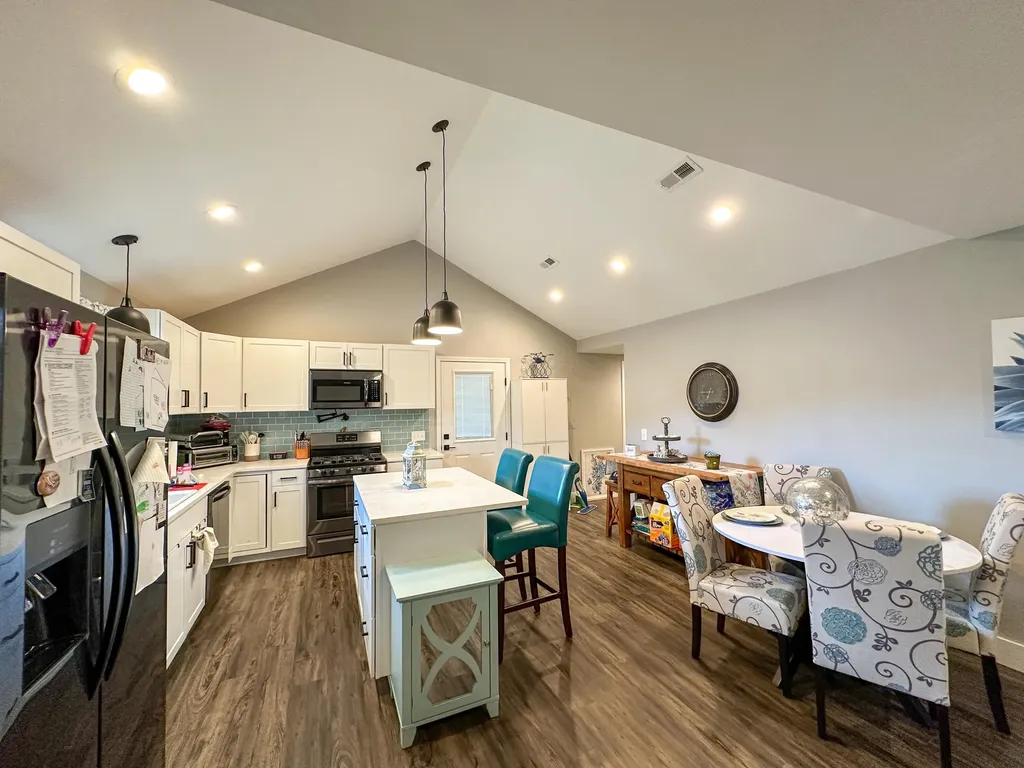 103 Fletcher Drive London KY 40741
