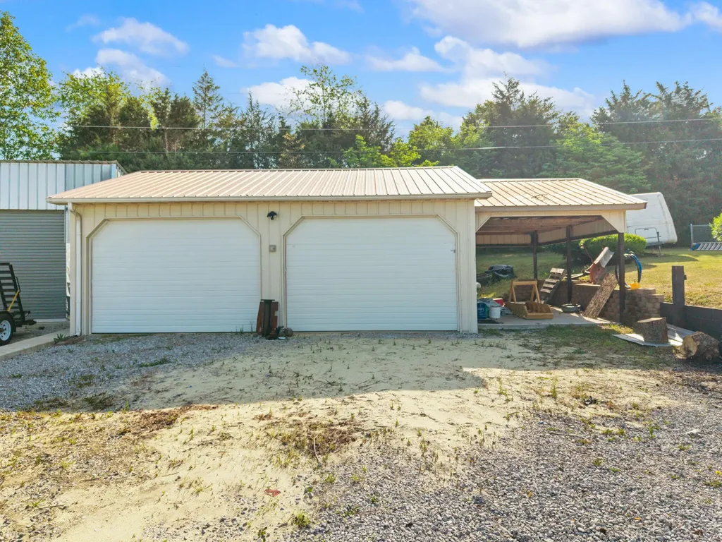298 Forest Ridge Road Bronston KY 42518