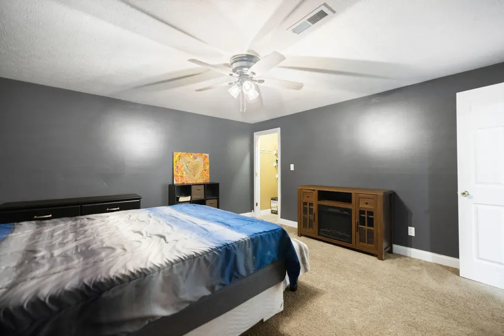 298 Forest Ridge Road Bronston KY 42518