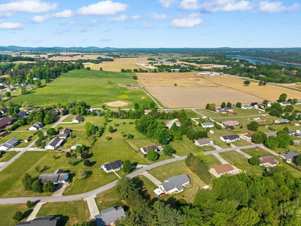 298 Forest Ridge Road Bronston KY 42518