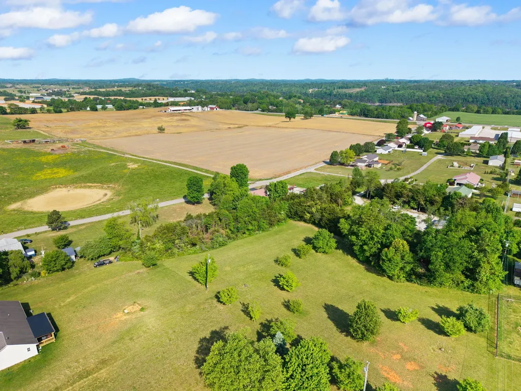 298 Forest Ridge Road Bronston KY 42518