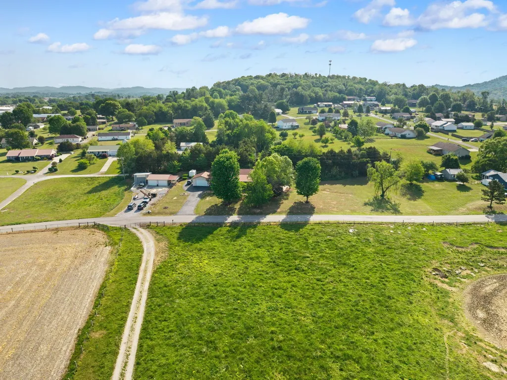 298 Forest Ridge Road Bronston KY 42518