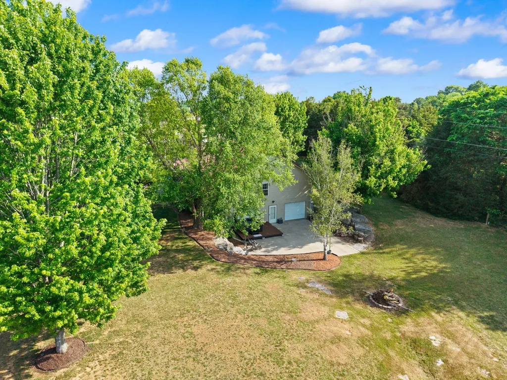 298 Forest Ridge Road Bronston KY 42518