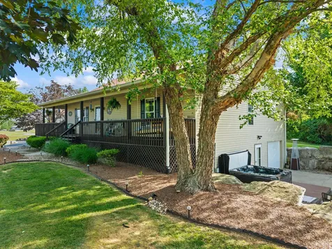 298 Forest Ridge Road Bronston KY 42518
