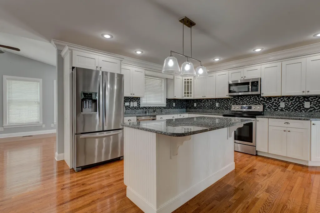 4224 E Kentucky 36 Owingsville KY 40360