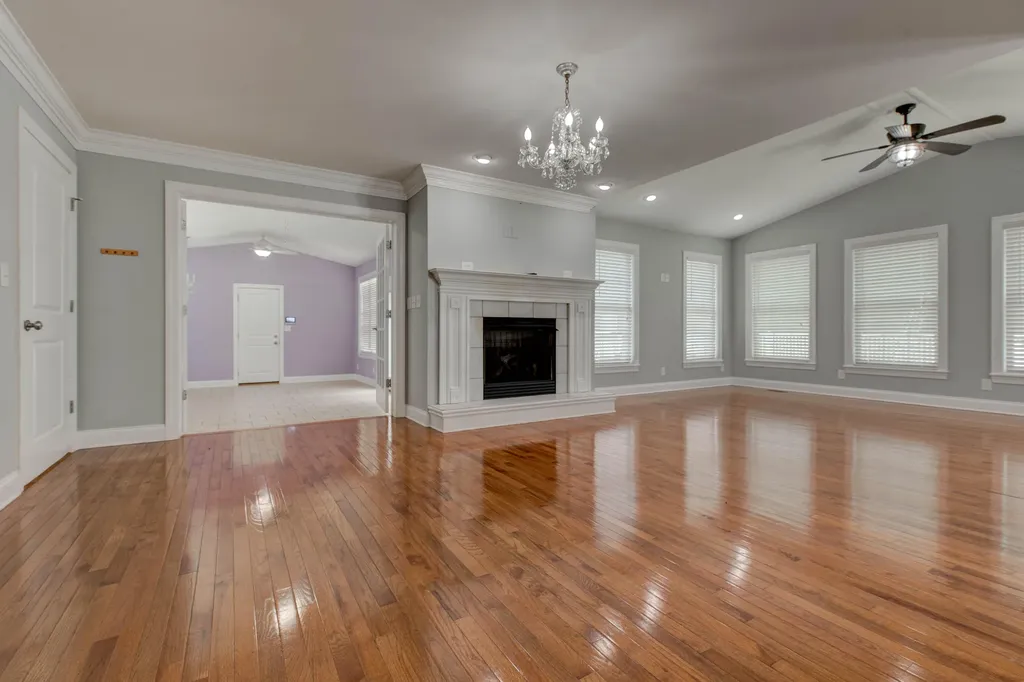 4224 E Kentucky 36 Owingsville KY 40360