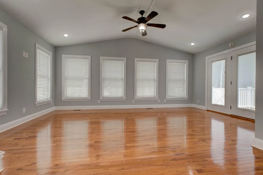 4224 E Kentucky 36 Owingsville KY 40360