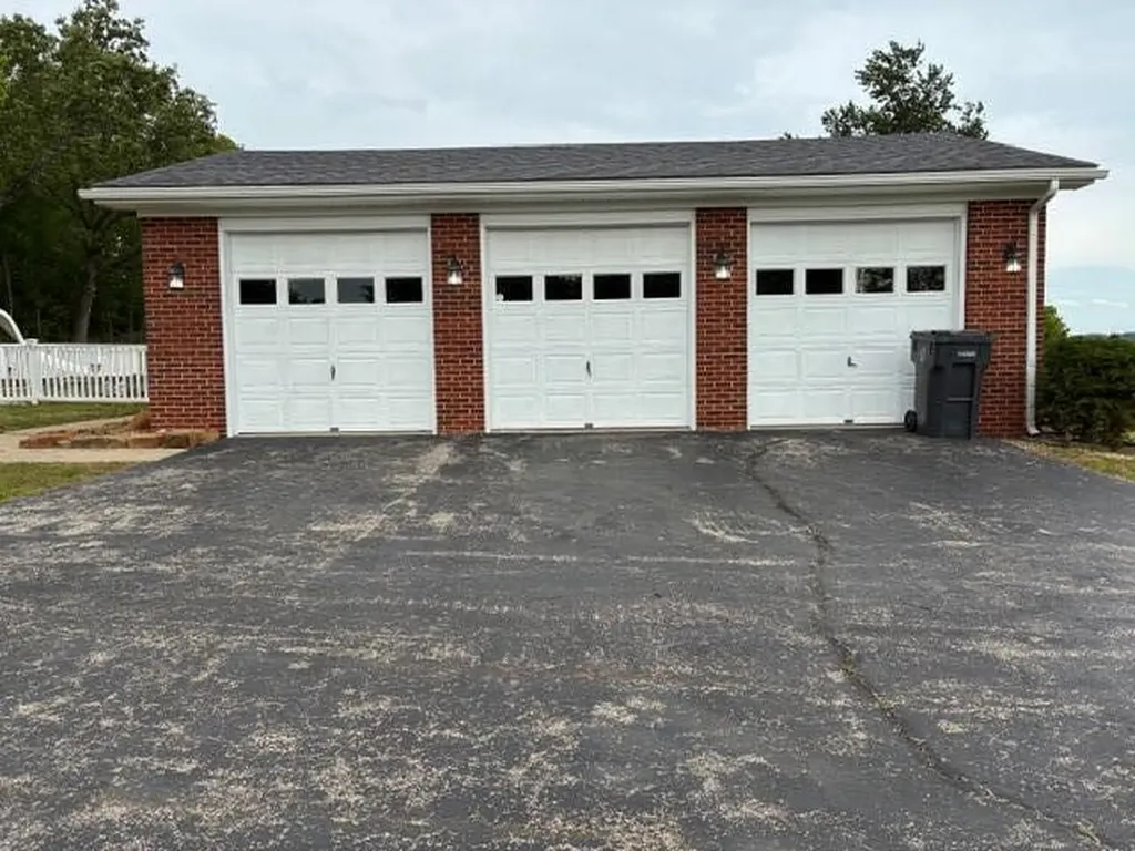 4224 E Kentucky 36 Owingsville KY 40360