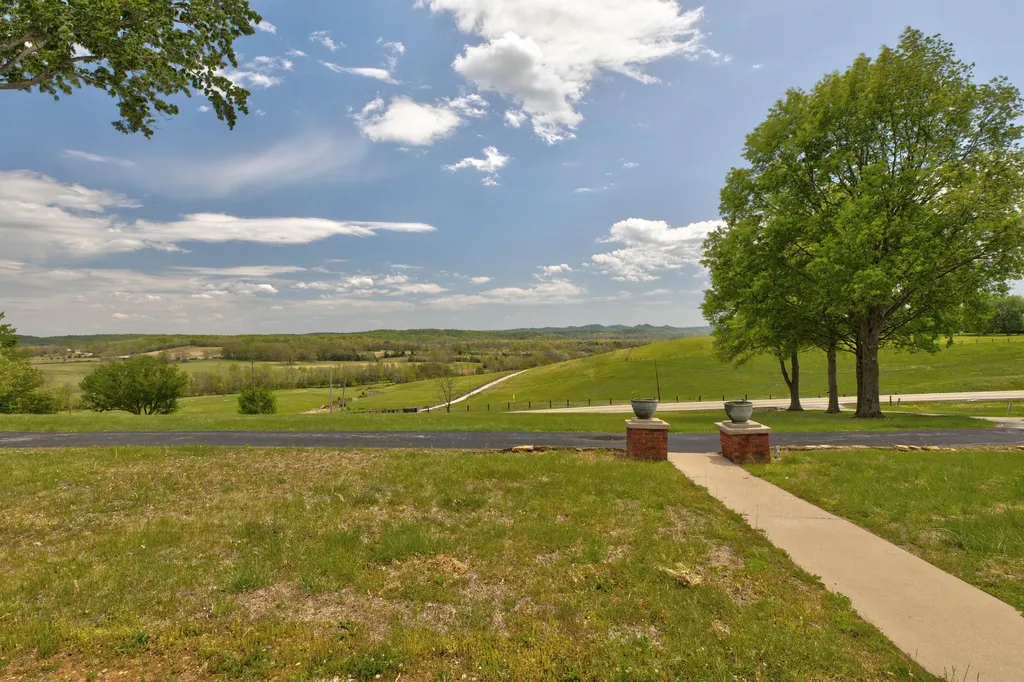 4224 E Kentucky 36 Owingsville KY 40360