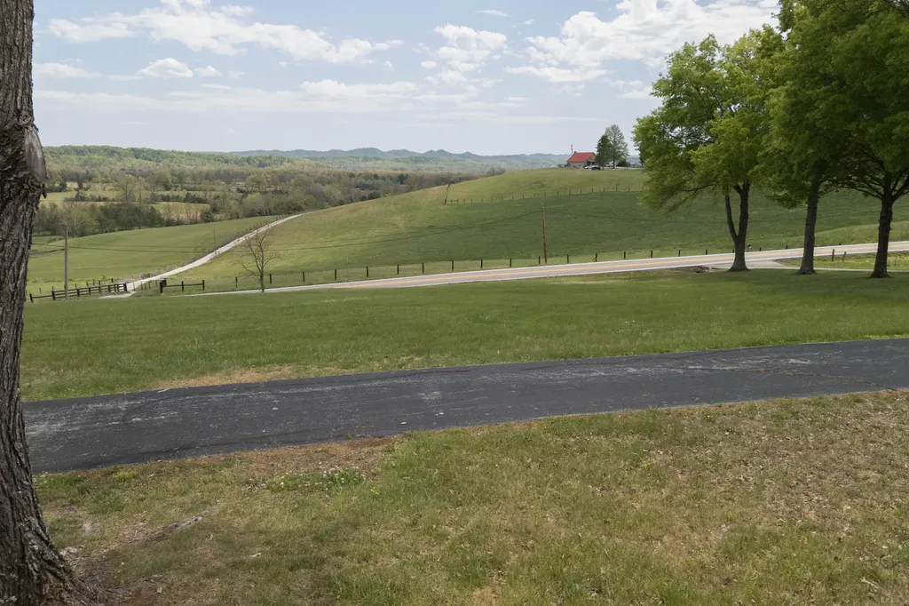 4224 E Kentucky 36 Owingsville KY 40360