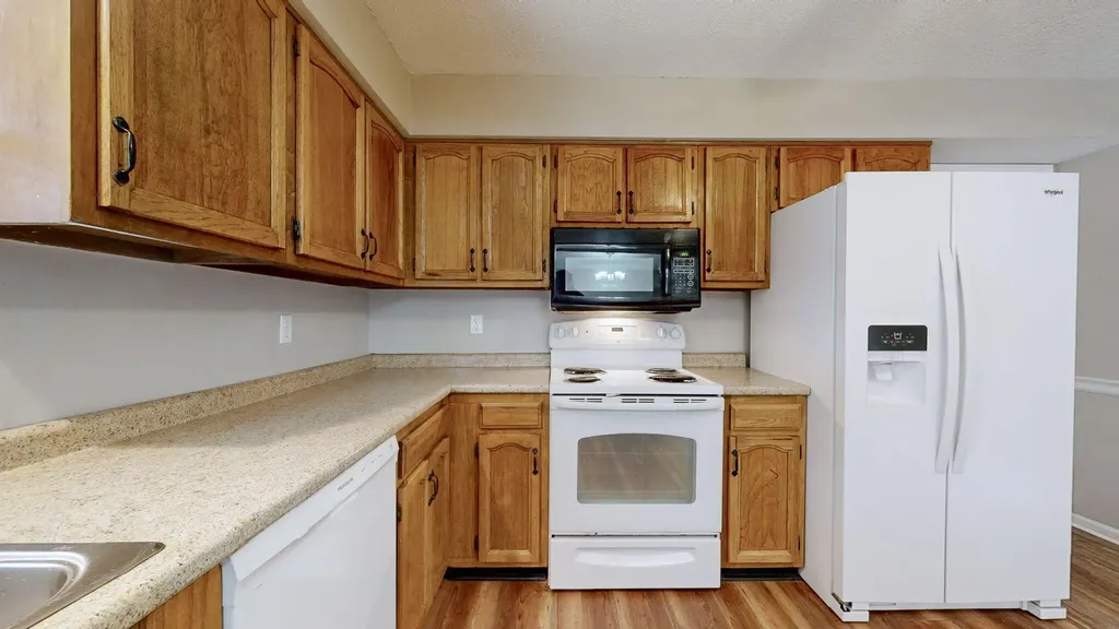214 Vicksburg Drive Nicholasville KY 40356