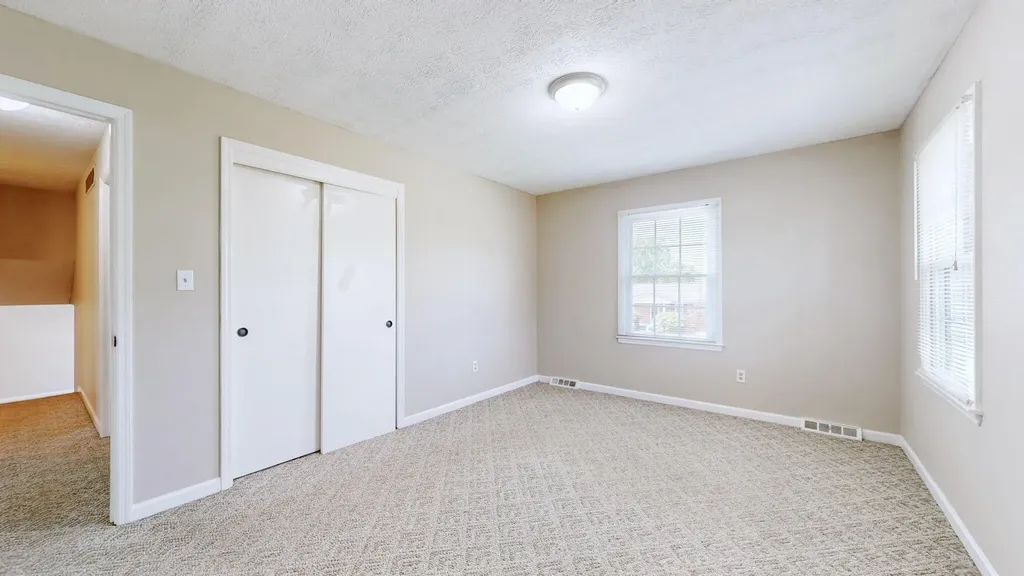 214 Vicksburg Drive Nicholasville KY 40356