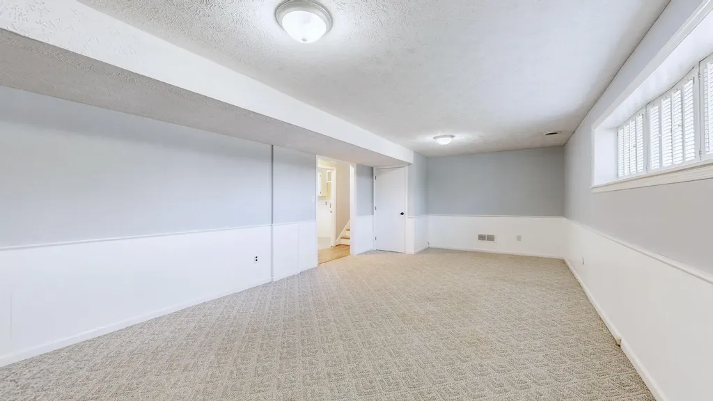 214 Vicksburg Drive Nicholasville KY 40356