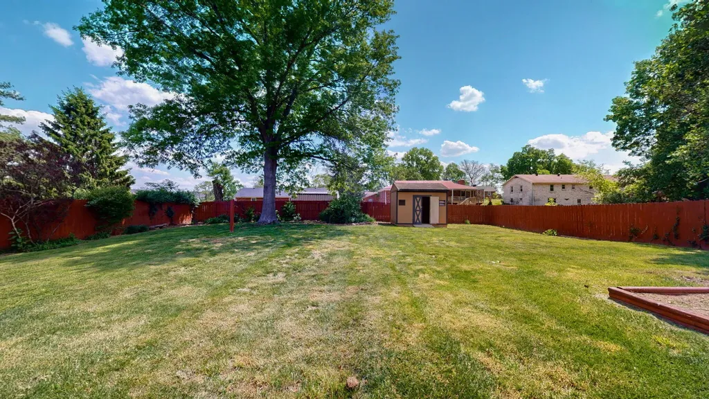 214 Vicksburg Drive Nicholasville KY 40356