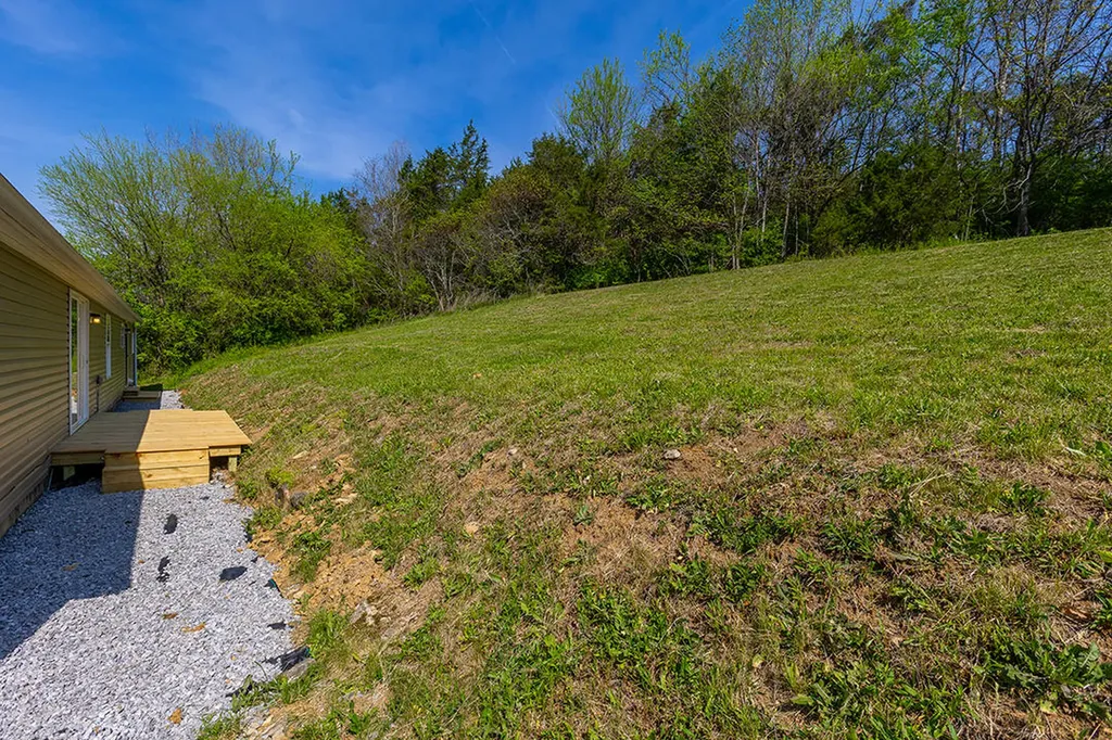 3375 Crooked Creek Road Carlisle KY 40311