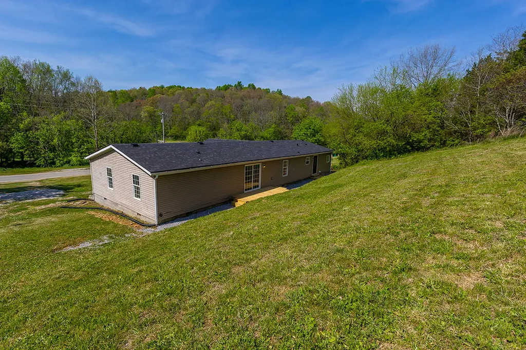 3375 Crooked Creek Road Carlisle KY 40311
