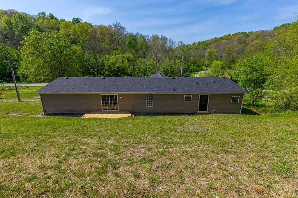 3375 Crooked Creek Road Carlisle KY 40311