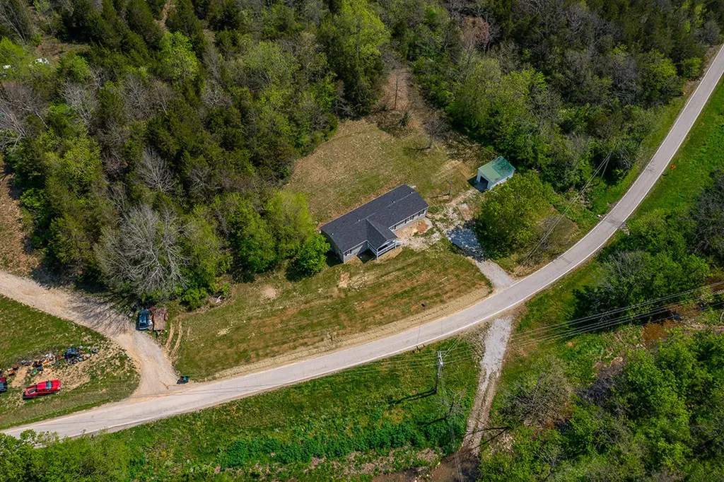 3375 Crooked Creek Road Carlisle KY 40311