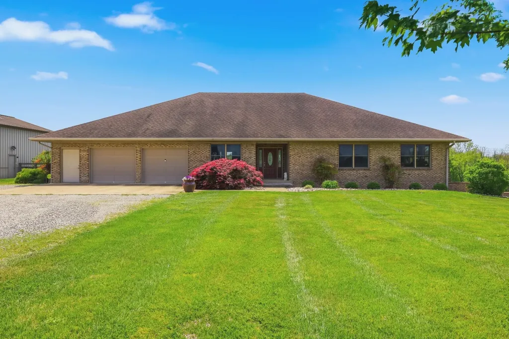 1285 Hopewell Road Harrodsburg KY 40330
