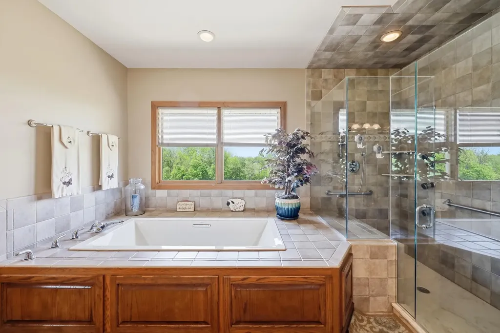 1285 Hopewell Road Harrodsburg KY 40330